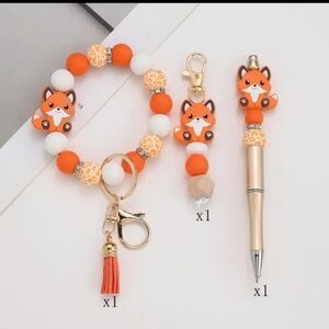 Fox Silicone Beaded Keyring Bracelet and Pen Set - Orange